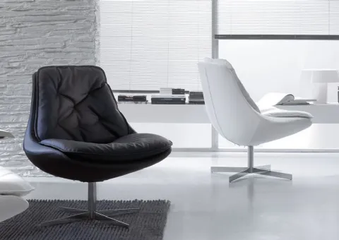 Fauteuil rembourré en cuir