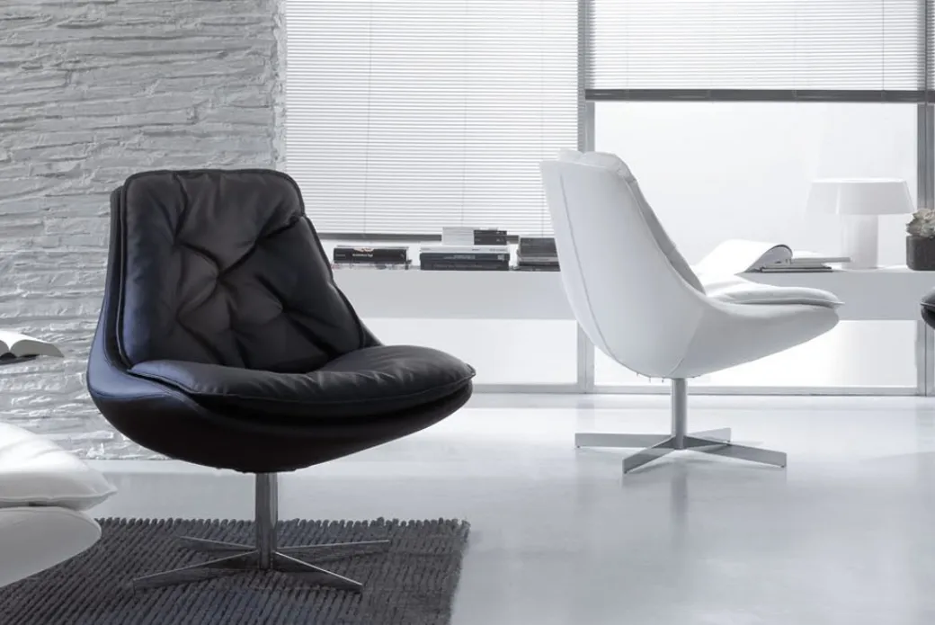 Fauteuil rembourré en cuir