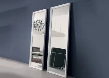 Miroir avec cadre en Allumino