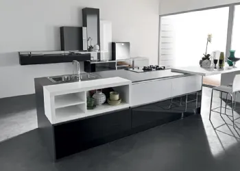 Cuisine en verre avec table péninsule