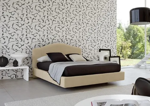 Lit avec structure en bois