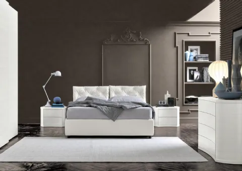 Lit en tissu blanc Deux coussins
