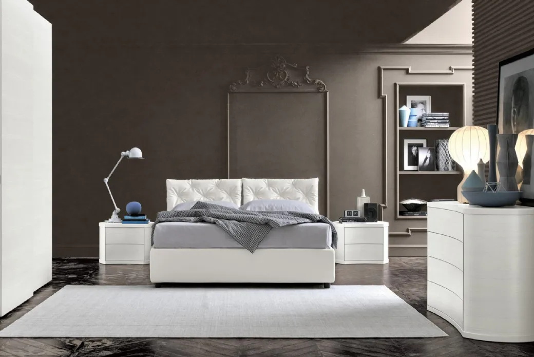 Lit en tissu blanc Deux coussins