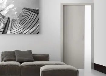 Porte avec cadre en aluminium et double verre trempé