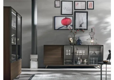 Enfilade vitrine avec une porte articulée