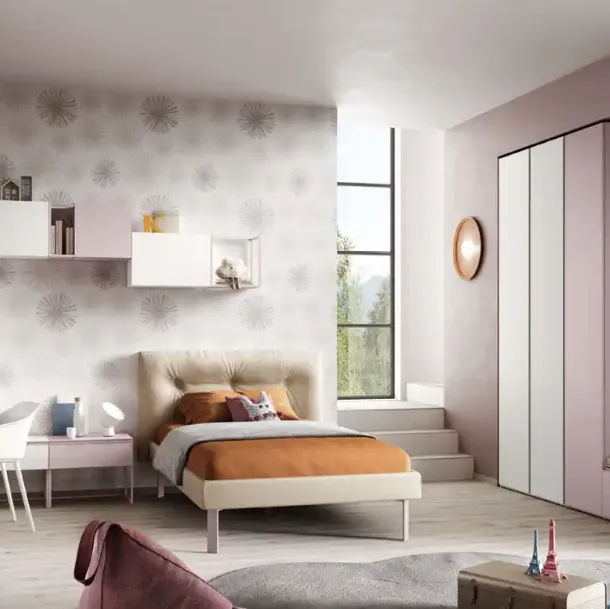 La traduction en français du texte est :
Collection de chambres à coucher mod