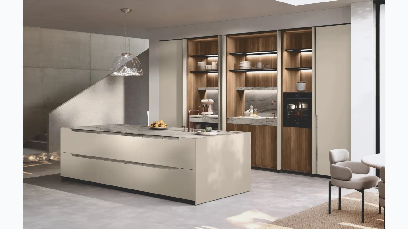 Cuisine design avec îlot Bluna et poignée Stone de Binova.