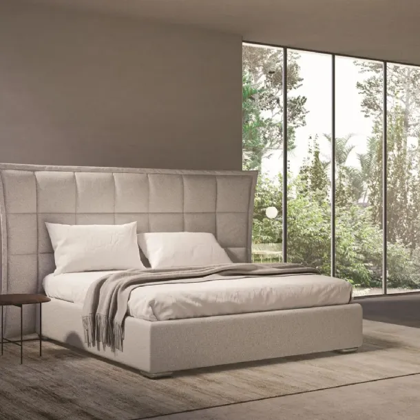 Lit rembourré avec une tête de lit matelassée Maya High d'Ergogreen.