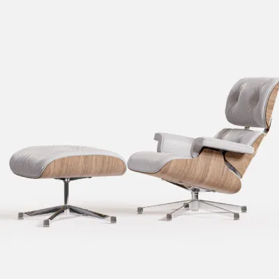 Fauteuil de style en bois et cuir de Sigerico