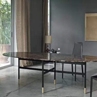 Table Glamour avec dessus en marbre naturel et base en acier laqué de Bontempi