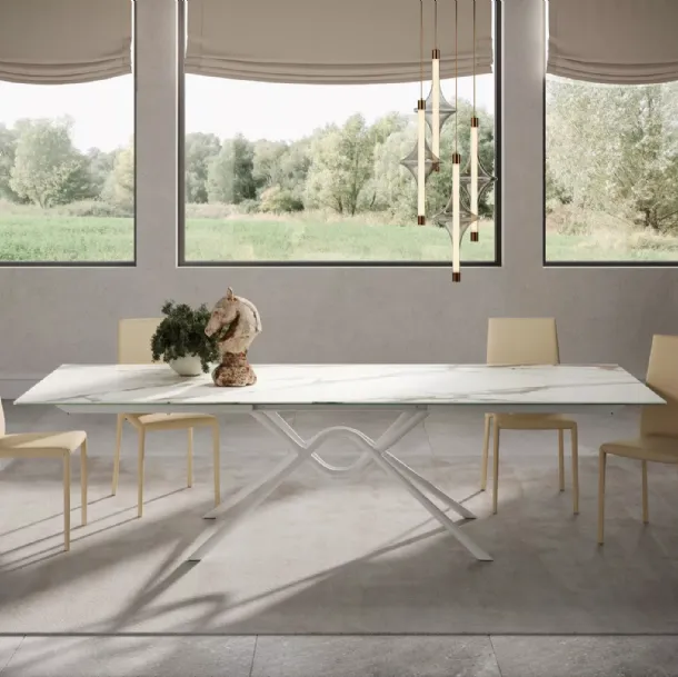 Table Hunter en SuperMarbre de Bontempi