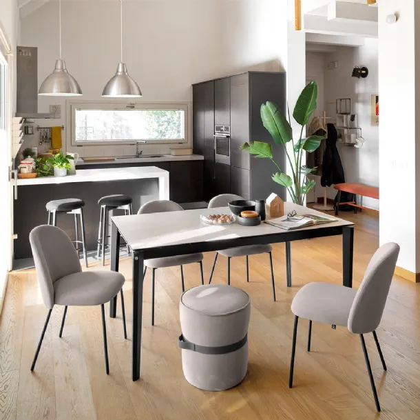 Table extensible Pentagon Fast de Connubia
