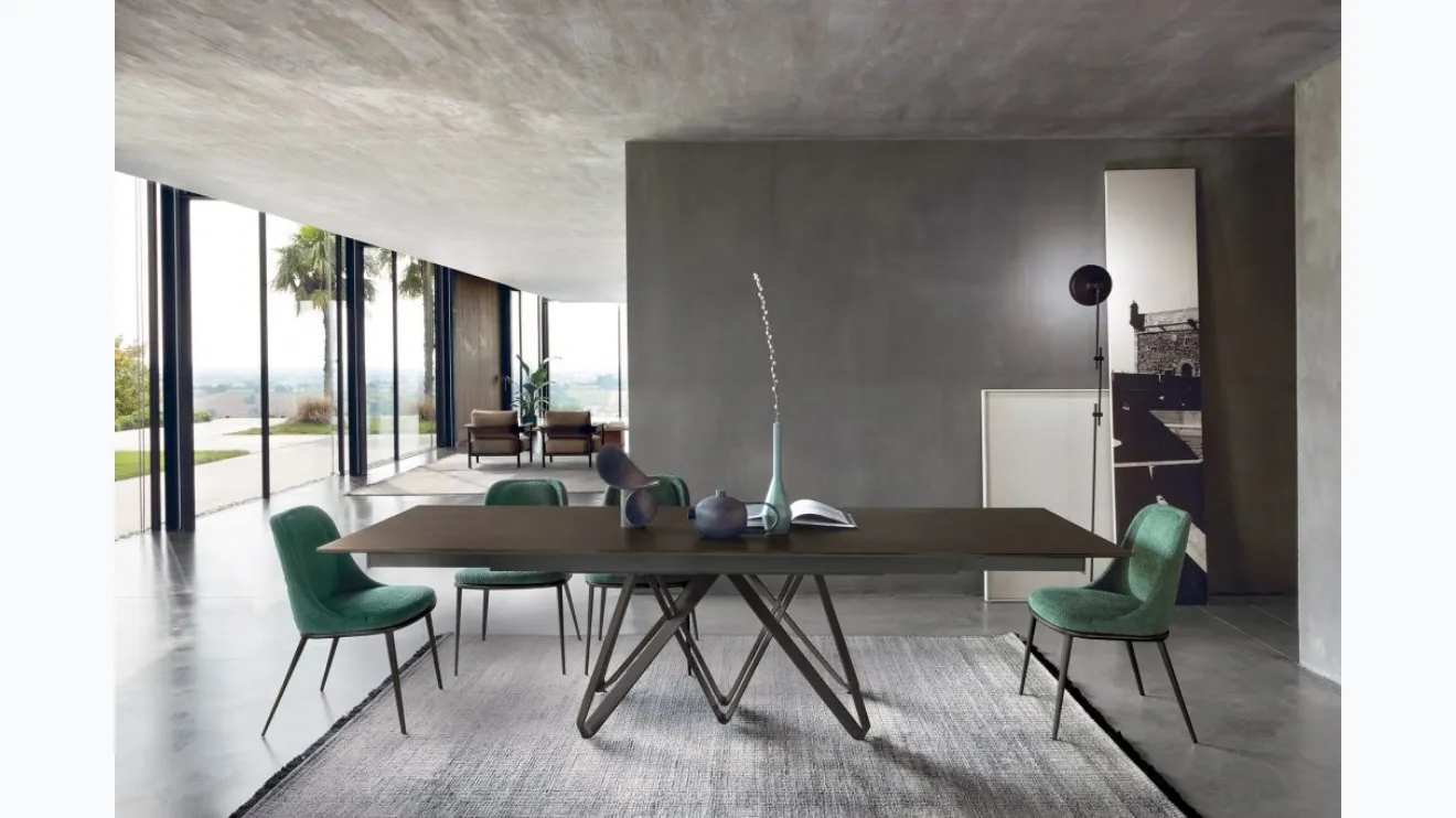 Table de roulette en finition chêne moka par Sedit.