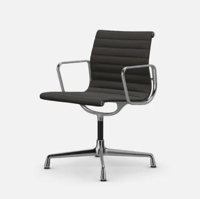 Chaise compacte de Sigeric